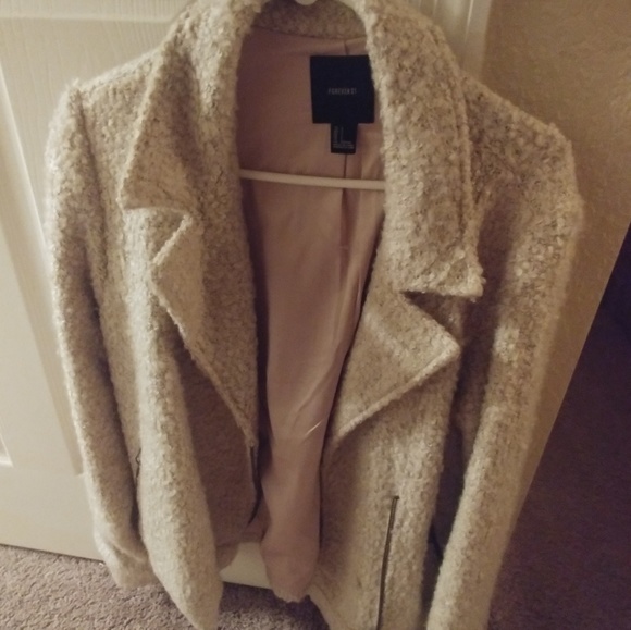 Jacket - Picture 1 of 3